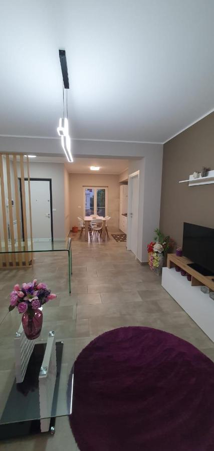 Casa Glicine Apartment มิลาซโซ ภายนอก รูปภาพ