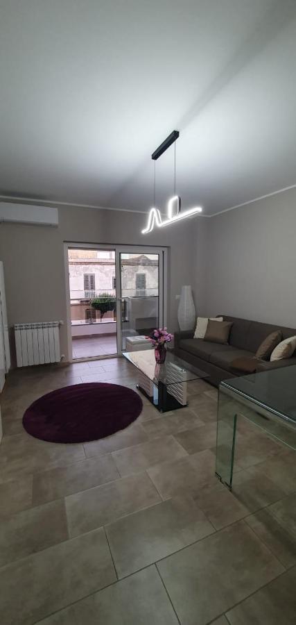Casa Glicine Apartment มิลาซโซ ภายนอก รูปภาพ